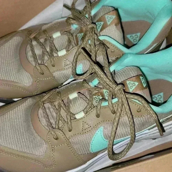 Nike ACG Lowcate Men's 7.5 Outdoor Shoes Brown DX2256-200 ORIGINAL.*WORE ONCE* - Picture 4 of 11